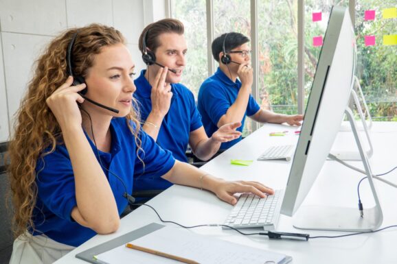 Rejestratorzy medyczni na call center