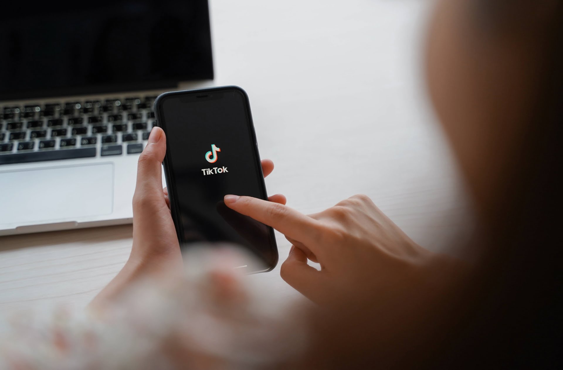 Jak wykorzystać Tik Toka i Instagrama do promocji placówki medycznej? Część 2: Praktyka